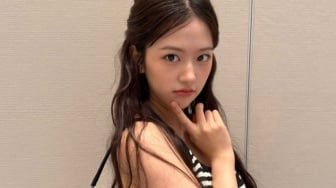 4 OOTD Harian ala Yujin IVE yang Simpel dan Anti Ribet