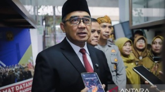 Beda Sikap dengan Dedi Mulyadi, Wali Kota Bandung Tak Larang Study Tour, Asal..