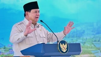 Nuwun Sewu ke Puan, Prabowo: Bung Karno Bapak Saya Juga