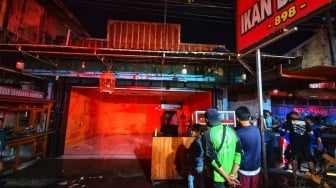 Detik-Detik Mencekam Kebakaran Lesehan di Jogja: Plafon Roboh, Anak Sesak Napas, Ini Kesaksian Warga