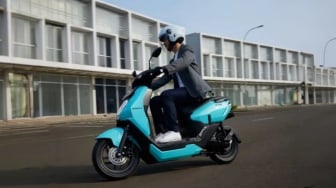 Daftar Harga Motor Listrik Honda Terbaru 2025: Irit, Modern, dan Nyaman