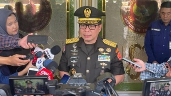 Eks Marinir Satria Arta Nangis saat Minta Balik, Kemhan Tunggu Arahan Prabowo