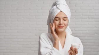 6 Rekomendasi Moisturizer untuk Kulit Kombinasi: Tekstur Cepat Meresap, Bikin Wajah Lembap