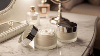 5 Krim Kolagen Terbaik yang Bikin Wajah Kencang, Cocok untuk Usia 30 Tahun ke Atas