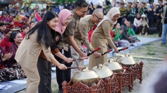 Gaung Gamelan: Simfoni Ratusan Penabuh Gamelan Membuka Yogyakarta Gamelan Festival ke-30