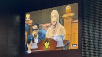 Lesti Kejora Nyanyi di Sidang MK Saat Beri Kesaksian, Hakim Minta Bawakan Lagu Sendiri