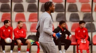 Lupakan Cyrus Margono, Ada Ruben Pawiroredjo Kiper Keturunan Jawa-Suriname Andal dalam Bola Udara