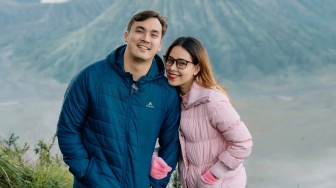Reaksi Tak Terduga Lady Nayoan Usai Rendy Kjaernett Diterpa Isu Selingkuh