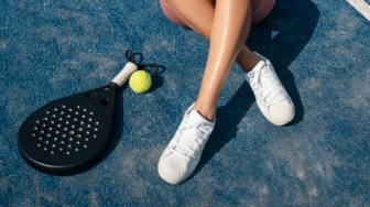 7 Rekomendasi Sepatu Padel Wanita Terbaik 2025: Ringan, Stylish dan Tahan Banting di Lapangan