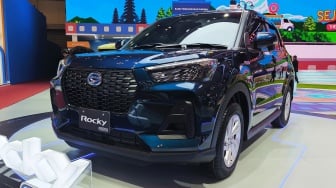 Daihatsu Rocky Hybrid Resmi Melantai di Indonesia, Harga di Bawah Rp 300 Juta
