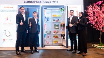 Kulkas 711 Liter Ini Bisa Sterilkan Udara Sampai 99,99 Persen, Bikin Makanan hingga ASI Awet!