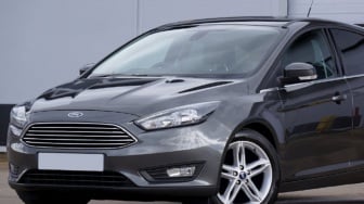5 Rekomendasi Sedan dengan Ground Clearance Tinggi, Harga Mulai Rp50 Jutaan!