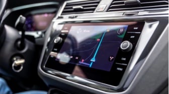5 Rekomendasi Head Unit Apple CarPlay Terbaik Juli 2025, Harga Mulai Rp1 Jutaan!