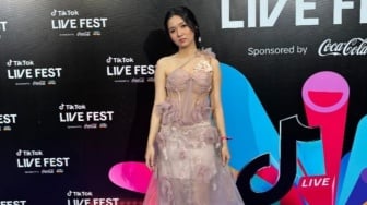 Dari Passion Jadi Profesi: Begini Cara Anak Muda Sukses Lewat Live Streaming