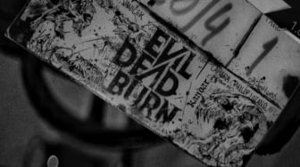 Ditargetkan Rilis Tahun Depan, Syuting Film Evil Dead Burn Resmi Dimulai