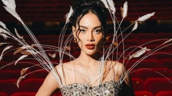 Kehamilan Erika Carlina Viral, Isu Tambang Ilegal IKN Jadi Terlupakan?