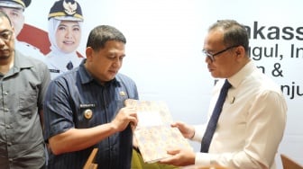 Terbongkar! 49 Mobil Dinas DPRD Makassar Raib, Dikembalikan Paksa