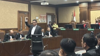 Detik-detik Vonis Hasto: Jawab 'Sangat Sehat' di Bawah Ancaman 7 Tahun Penjara
