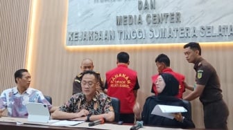 OTT Dana Desa di Lahat: Dua Kades Jadi Tersangka, Diduga Setor ke Oknum Penegak Hukum