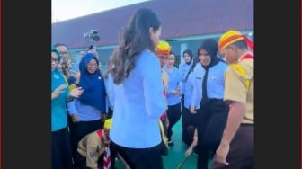 Nostalgia di Manado! Gubernur Maluku Utara Kenang Masa Lalu Bersama Putra Dan Suami