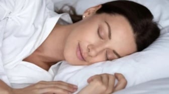 5 Rutinitas Malam Bantu Tidur Nyenyak dan Tekanan Darah Tetap Stabil, Ini Anjuran Dokter