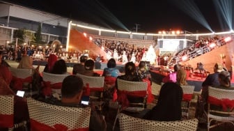 Gamelan Cirebon Bikin Profesor Amerika Jatuh Cinta: Terbuat dari Cinta!