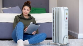 10 Rekomendasi AC Portable Mini untuk Kamar yang Hemat Listrik, Budget Anak Kos
