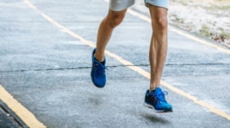 Berapa Harga Sepatu Lari Adidas Ori? Ini Daftar Harga Tiap Seri dan Reviewnya