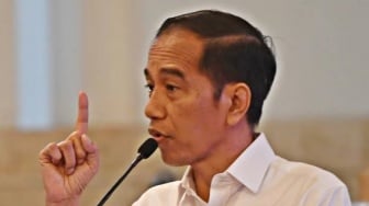 CEK FAKTA: Jokowi Suruh Bakar Ruko Pramuka, Asal Foto Dipertanyakan