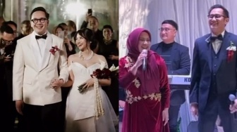 8 Momen Pernikahan Siti Adira Kania, Ikke Nurjanah dan Aldi Bragi Akur!