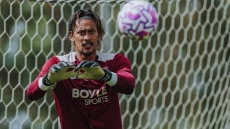 Wajahnya Indonesia Banget, Alphonse Areola Keturunan Mana? Kiper West Ham Punya Darah Asia