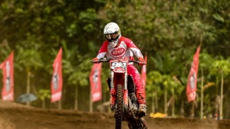 2 Alasan Helm Motocross Haram Buat Harian, Jangan Korbankan Keselamatan Demi Gaya