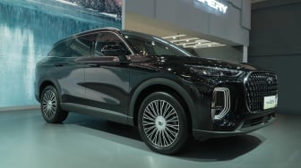 Harga Rp 700 Jutaan, Chery TIGGO 9 Punya Fitur Parkir Otomatis dan Jarak Tempuh 1.400 Km
