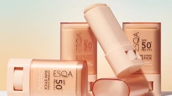 6 Rekomendasi Sunscreen Stick Terbaik untuk Dibawa Traveling, Anti Tumpah dan Bleber