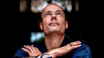 Danny Buijs, Pelatih Fortuna Sittard: Sosok Temperamen Ujian bagi Justin Hubner