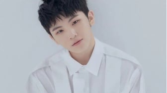 Woozi SEVENTEEN Ajak Kita Berdamai dengan Takdir di Lagu Bertajuk Destiny