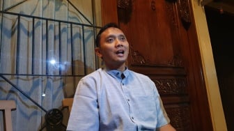 Di Balik Kesimpulan Polisi: Keluarga Diplomat Tolak Mentah-Mentah Arya Daru Bunuh Diri