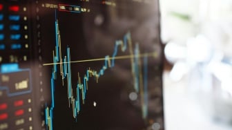 Cara Main Saham untuk Pemula: Ubah Mindset dari 'Main-Main' Jadi 'Cuan-Cuan'