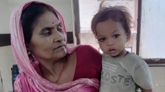 Ajaib, Nyawa Balita India Ini Selamat Usai Balas Gigit Ular Kobra Sampai Mati