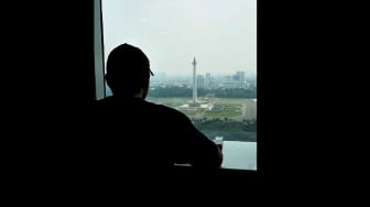 Momen SBY Ajak Pelukis Jerman Lukis Monas, Netizen: Purnatugas Harusnya Begini, Bukan Sibuk Ijazah