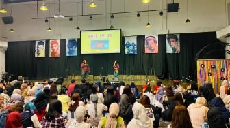 Meriahkan Ulang Tahun ke-15 One Direction, Ratusan Directioners dari Jakarta & Sekitarnya Berkumpul