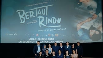 Bertaut Rindu Tayang di Bioskop Seluruh Indonesia: Pelukan Hangat untuk Remaja dan Orang Tuanya