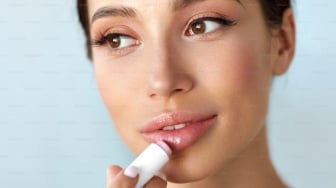 6 Rekomendasi Lip Balm di Indomaret Mulai Rp10 Ribu, Mencerahkan Bibir Hitam