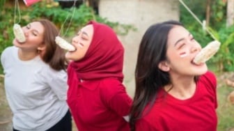 7 Hadiah Lomba 17 Agustus untuk Ibu-Ibu: Bikin Semangat 45 Makin Membara