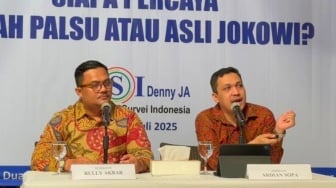 Survei LSI Sebut 74,6 Persen Publik Tak Percaya Isu Ijazah Palsu Jokowi, Sengaja 'Digoreng'?