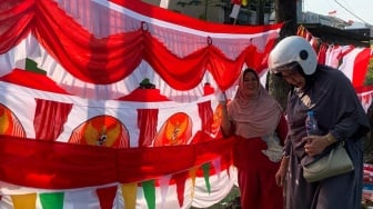 Jeritan Pedagang Bendera, Tolak Jual Bendera 'One Piece', Omzet Malah Terjun Bebas 50 Persen