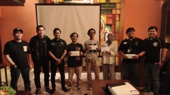 Jurnalis Korban PHK Dapat Bantuan, Iwakum: Bentuk Solidaritas Sesama Profesi