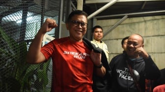 Potret Sukacita Hasto Kristiyanto Usai Bebas dari Rutan KPK