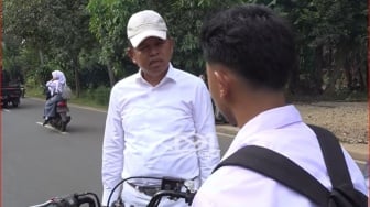 Dedi Mulyadi Geram Lihat Kelakuan Siswa SMAN 1 Cipeundeuy Beserta Kepala Sekolahnya
