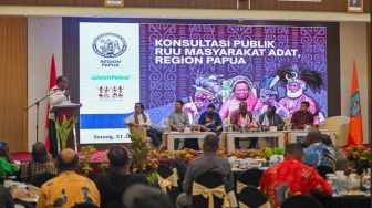 RUU Masyarakat Adat Kembali Didengungkan dari Papua: Tanah Papua adalah Tanah Marga